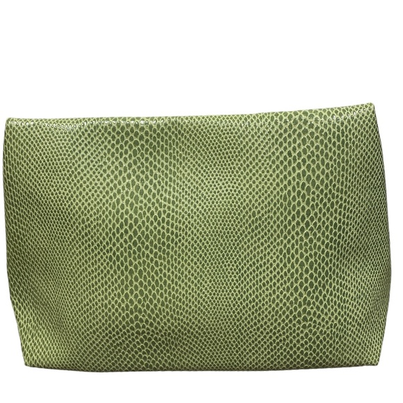 CLINIQUE Faux Snakeskin Cosmetic Bag Set (2) in New Spring Green - Picture 3 of 10
